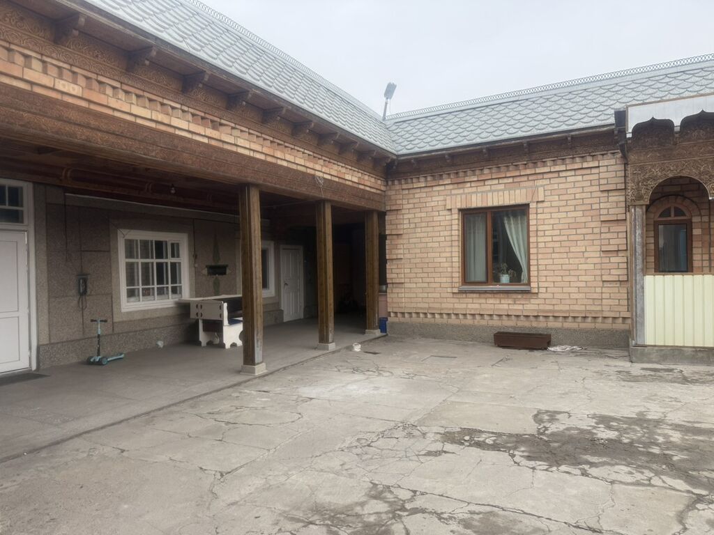Продаётся частный дом с просторным двором и хозяйственными: фото 3