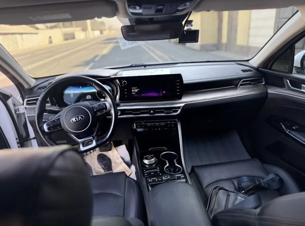 Kia K5: 2022 г., 2 л, Автомат, Газ, Седан: фото 3