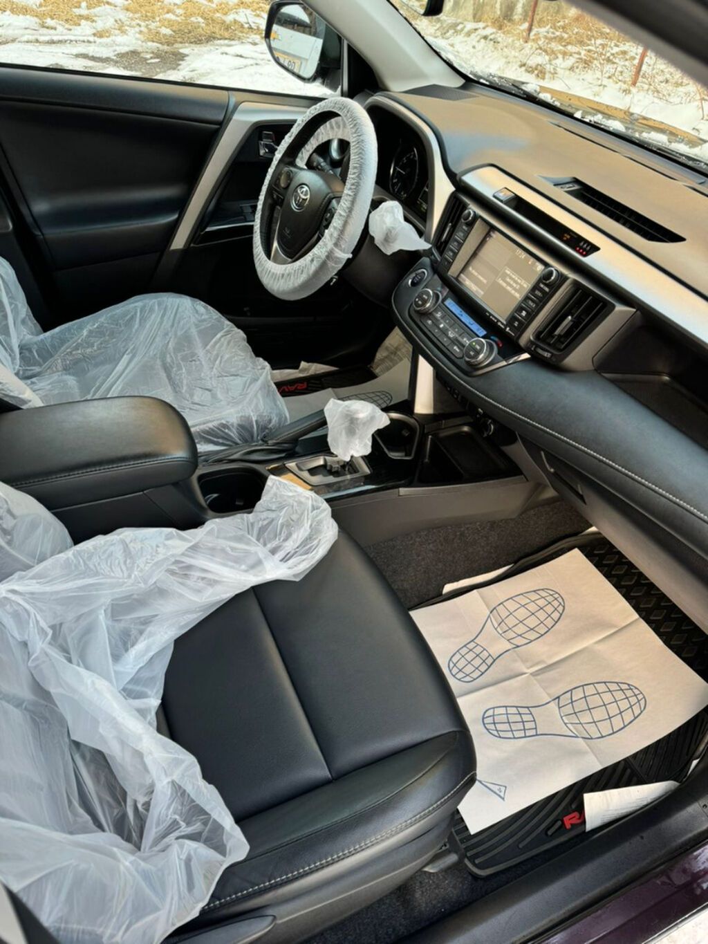Toyota RAV4: 2016 г., Бензин: фото 2