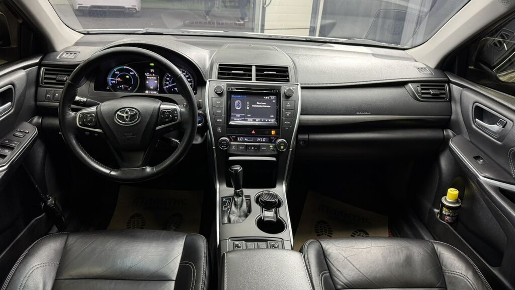 Toyota Camry: 2017 г., 2.5 л, Автомат, Гибрид, Седан: фото 7
