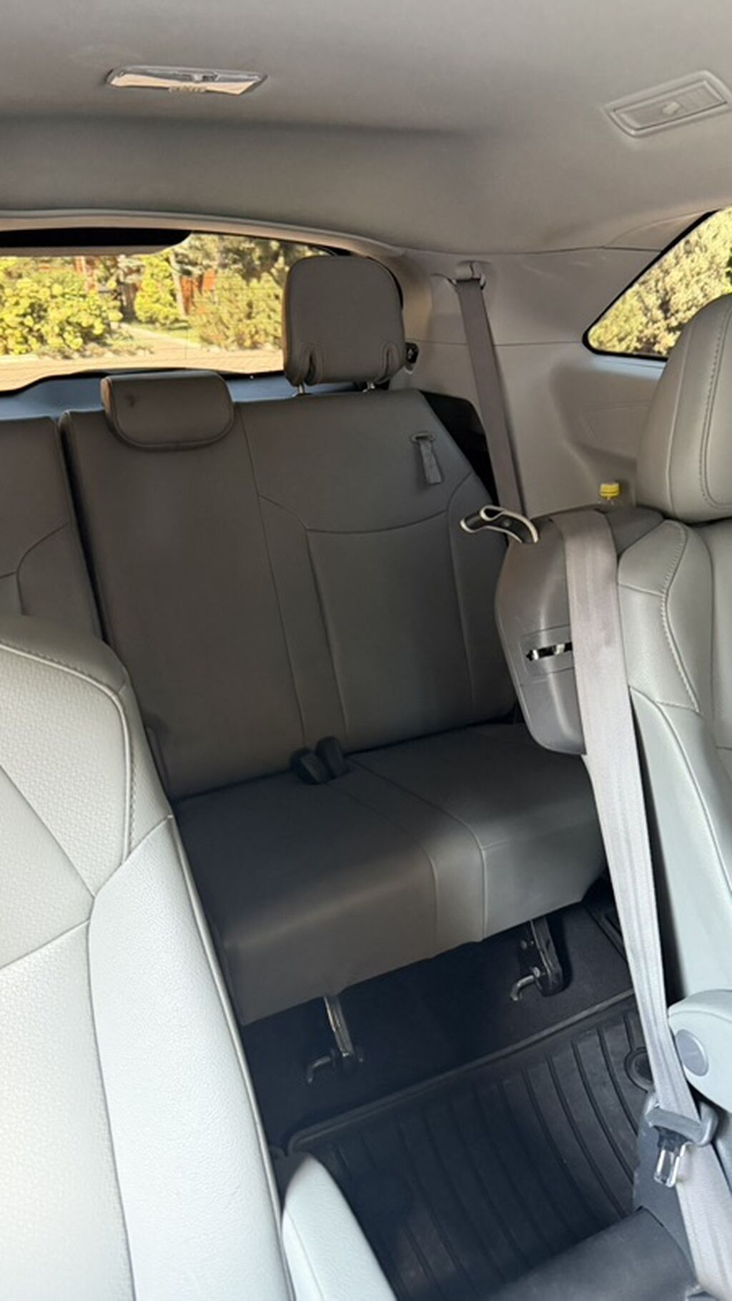 Toyota Sienna: 2023 г., 2.5 л, Автомат, Гибрид, Минивэн: фото 6
