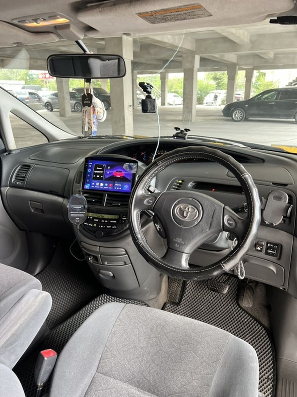 Toyota Estima: 2003 г., 2.4 л, Газ, Минивэн: фото 8