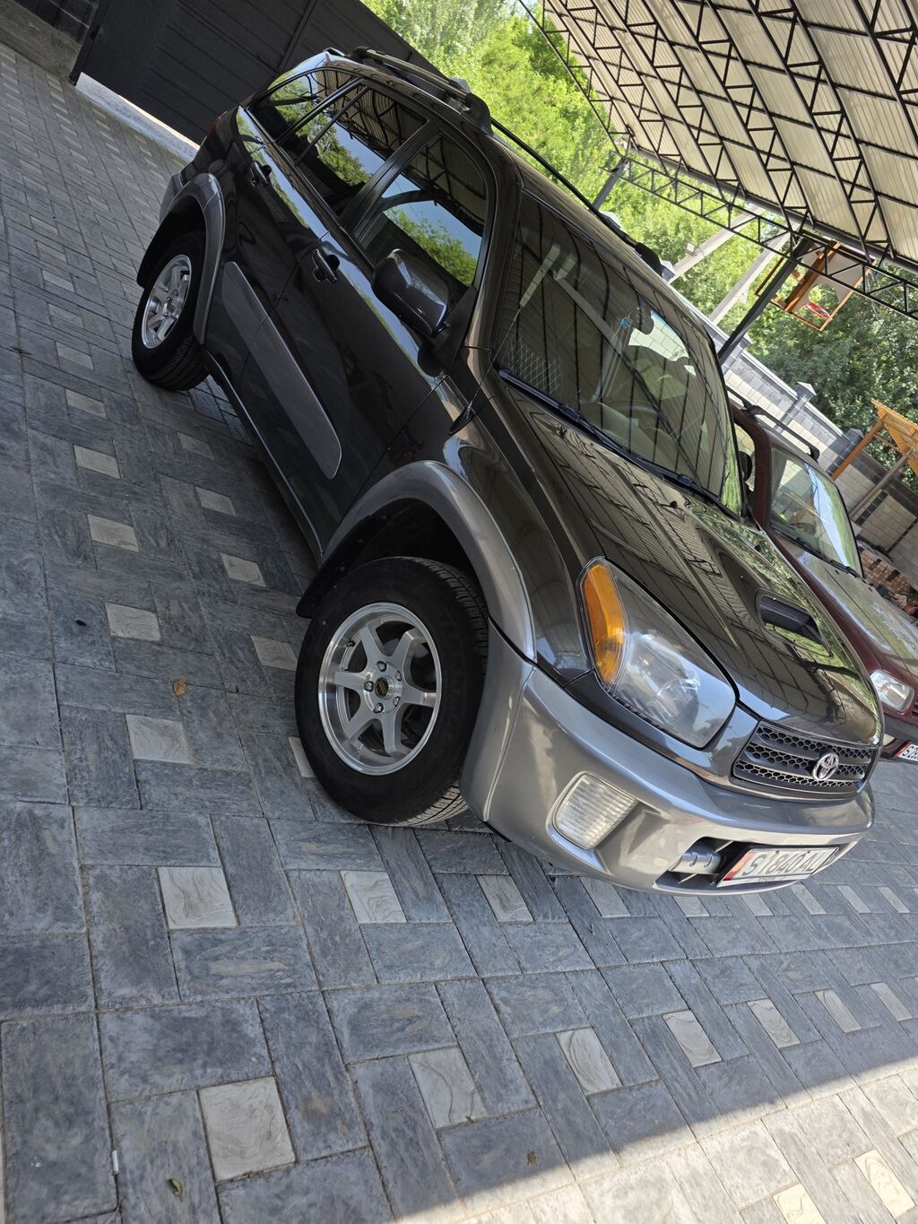 Toyota RAV4: 2003 г., 2.4 л, Автомат, Бензин, Внедорожник: фото 1