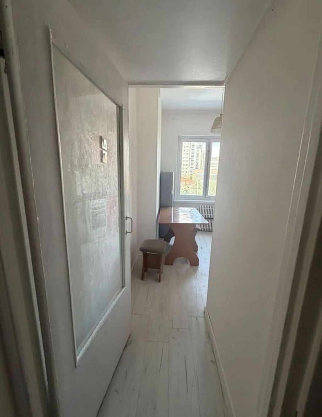 2 комнаты, 48 м², Дордой Плаза ТРЦ 105 серия, 3 этаж, Косметический ремонт: фото 7