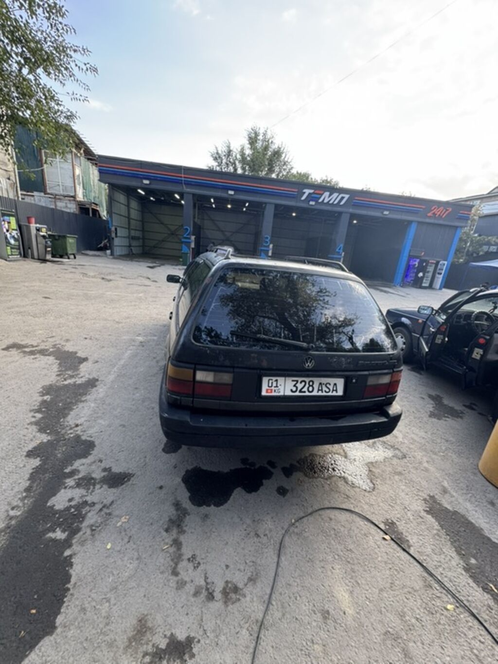 Volkswagen Passat Variant: 1990 г., 1.8 л, Механика, Бензин, Универсал: фото 4