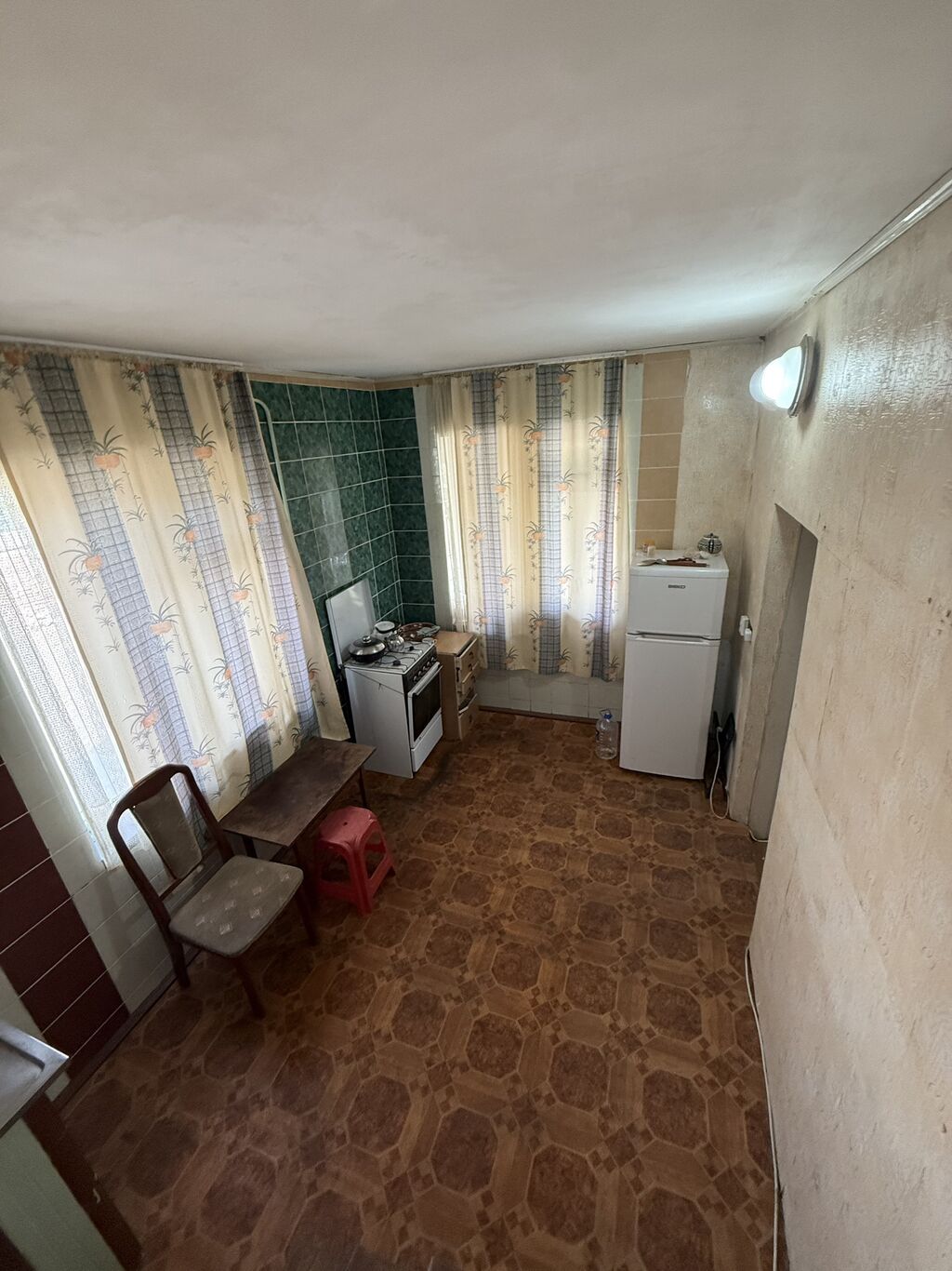 65 м², 3 комнаты, ул. Тоголок Молдо / Щербакова, Семейным: фото 4