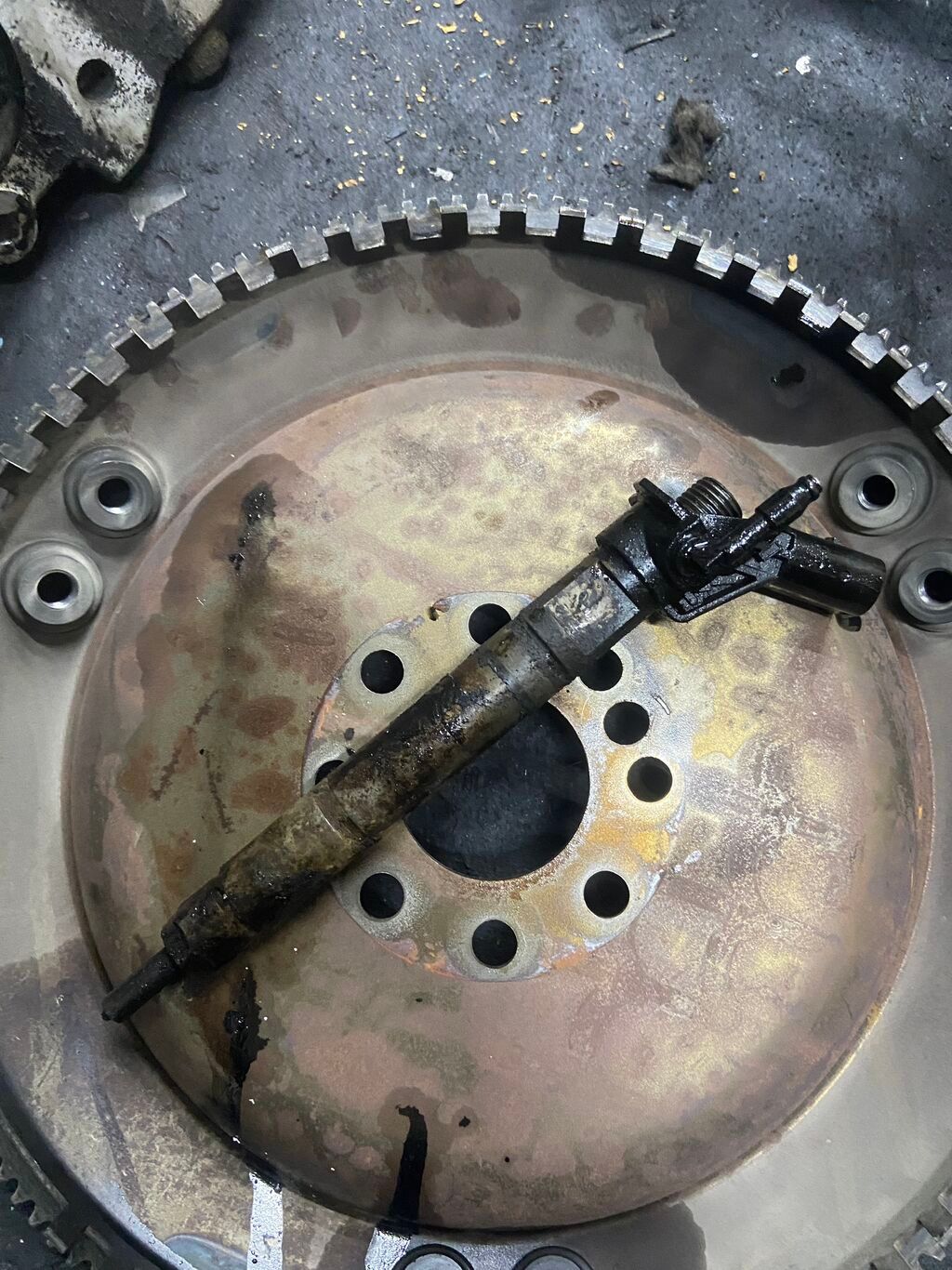 ФОРСУНКИ НА МЕРСЕДЕС БЕНС СПРИНТЕР РЕКС: Договорная Форсунки | Сокулук ...