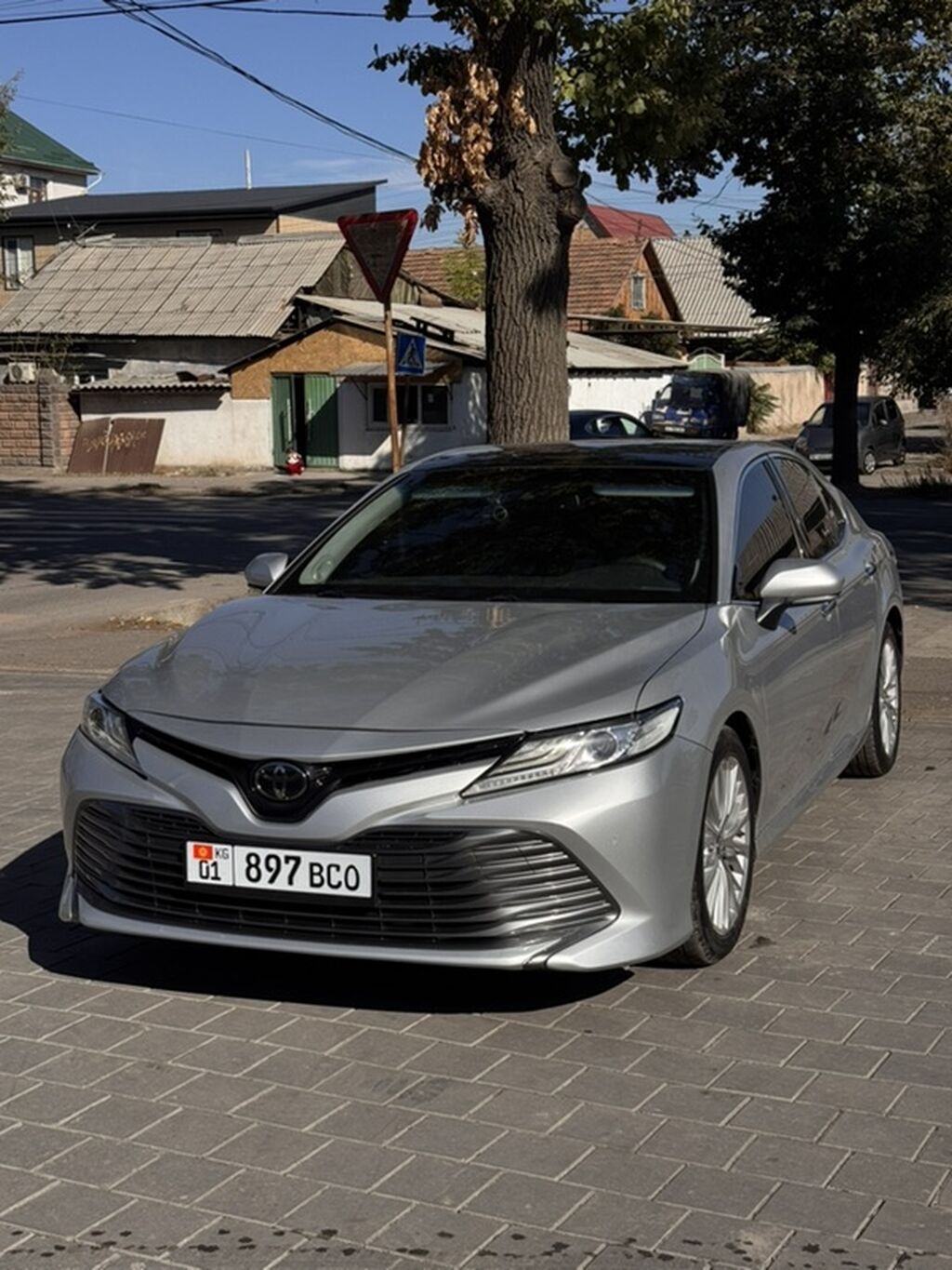 Toyota Camry: 2019 г., 2.5 л, Автомат, Бензин, Седан: фото 5