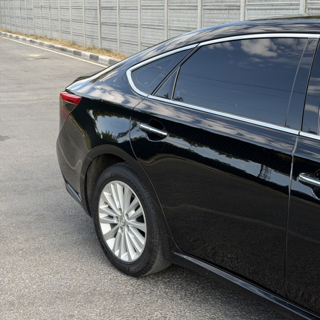 Toyota Avalon: 2015 г., 2.5 л, Автомат, Гибрид, Седан: фото 7
