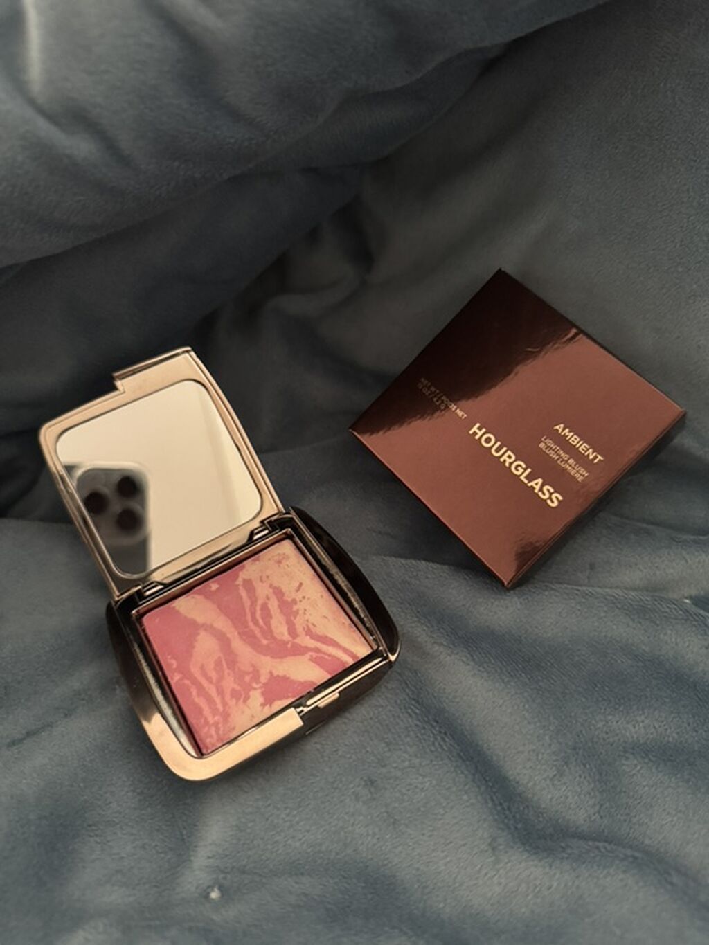 Hourglass Ambient Lighting Blush Адрес: Тц Весна ( Калык Акиева 66): фото 2