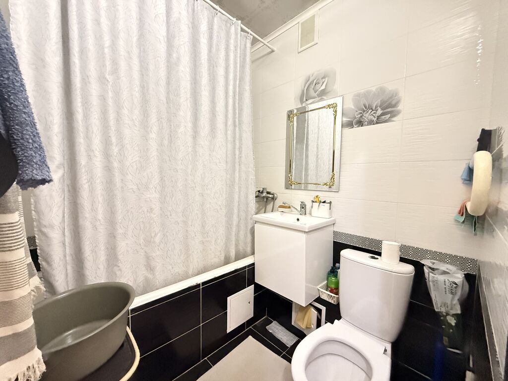 1 комната, 35 м², Восток-5 мкр 105 серия, 7 этаж, Свежий ремонт: фото 3