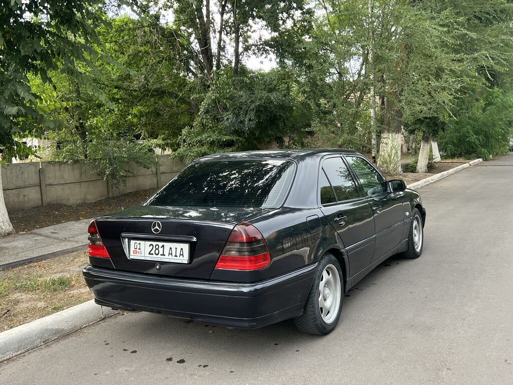 Mercedes-Benz C-Class: 1996 г., 2.3 л, Механика, Бензин, Седан: фото 4