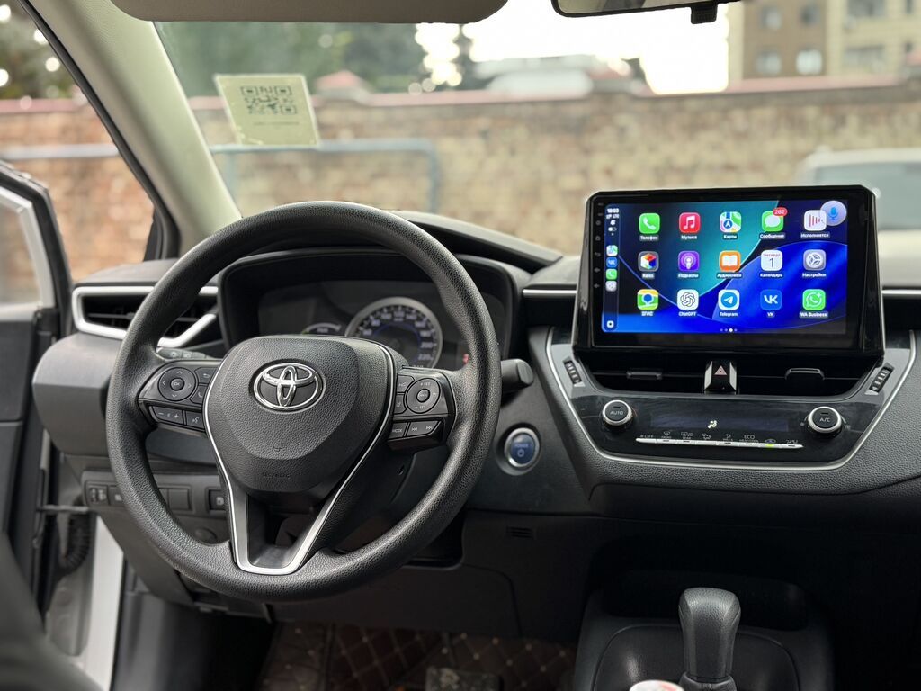 Toyota Corolla: 2021 г., 1.8 л, Вариатор, Гибрид, Седан: фото 8