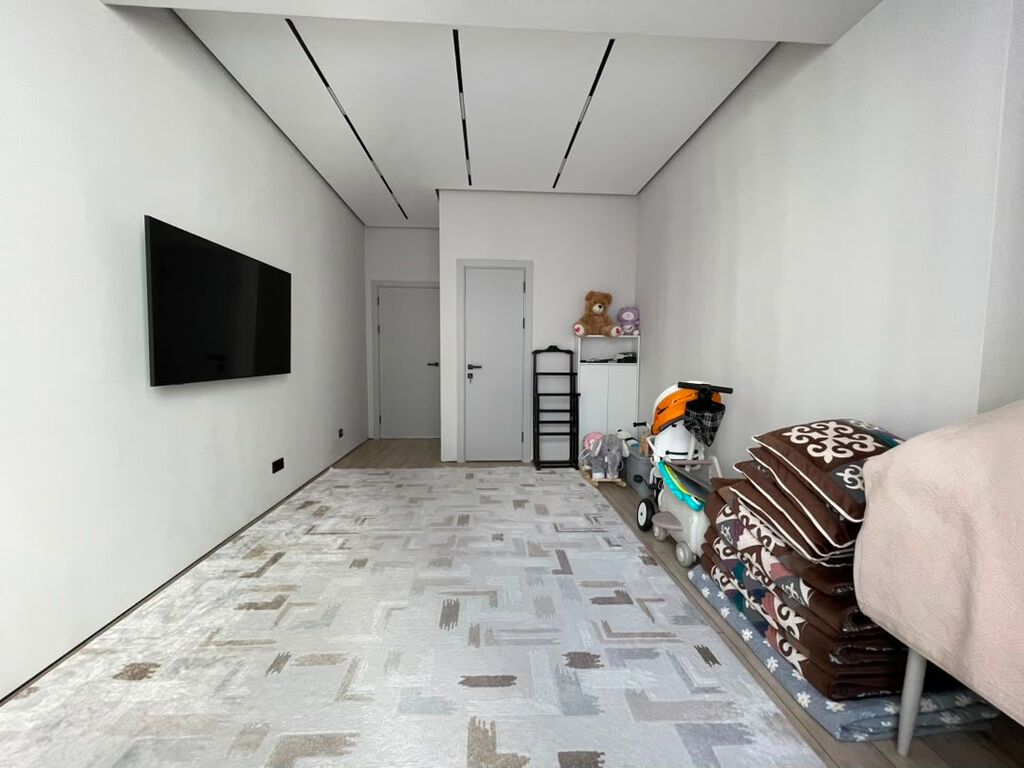 1 комната, 46 м², Южная Магистраль Элитка, 6 этаж, Евроремонт: фото 4