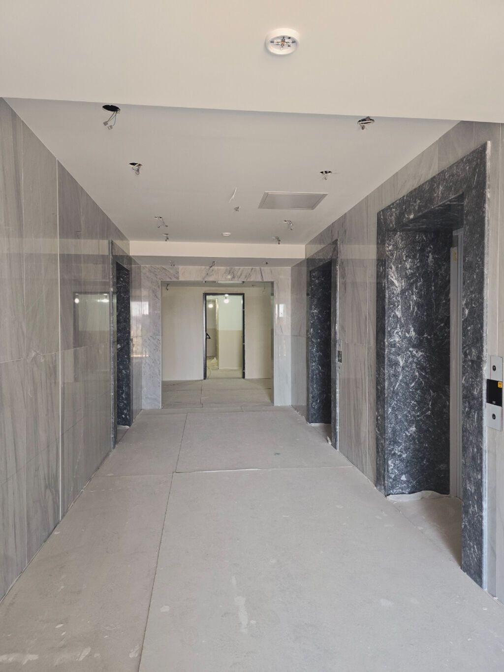 Ağ şəhərdə 3 otaqlı yeni tikili mənzil satılır, 180 m², 830 000 AZN, şəkil 4 / 12