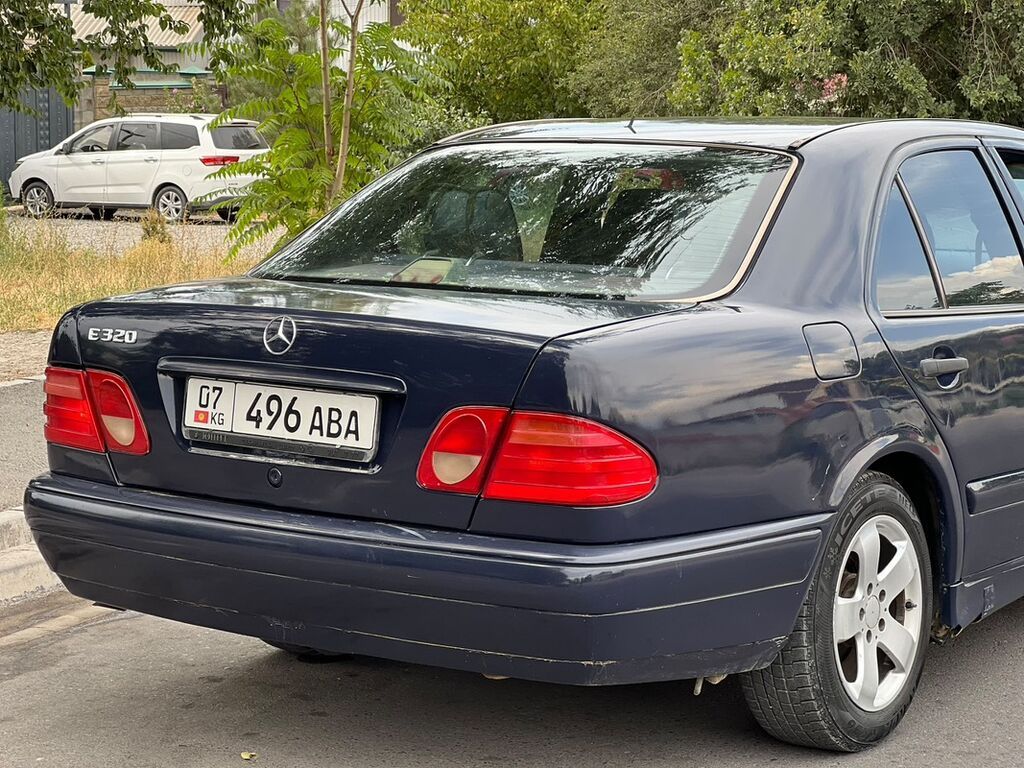 Mercedes-Benz E-Class: 1997 г., 2.3 л, Автомат, Бензин, Седан: фото 3