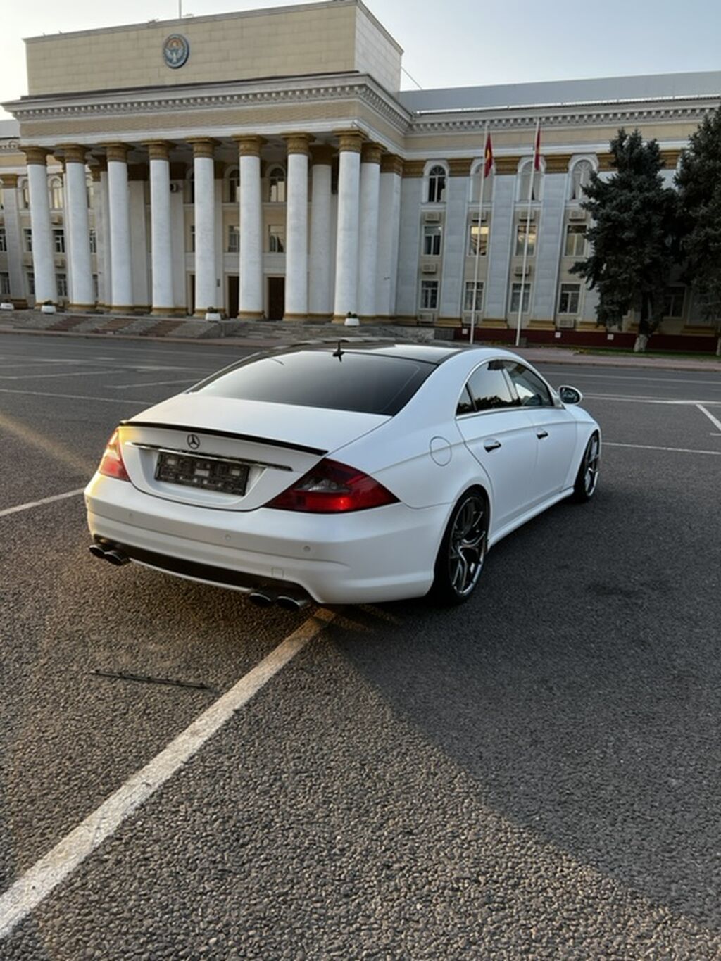 Mercedes-Benz CLS-Class: 2005 г., 5.5 л, Автомат, Бензин, Купе: фото 3