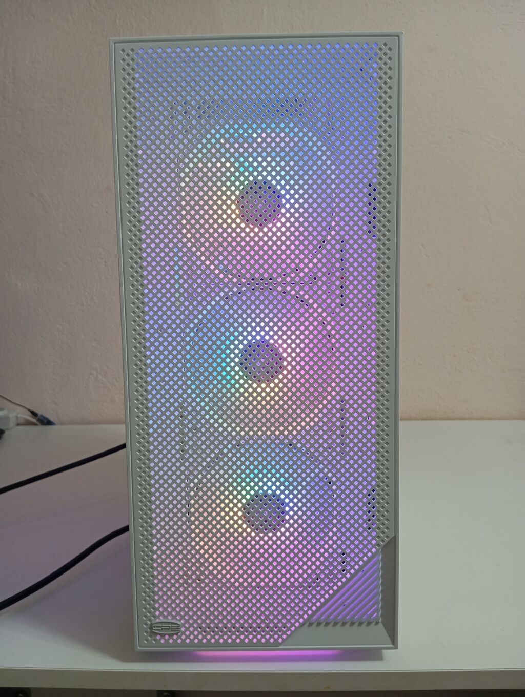 Продается Игровой/рабочий ПК Windows 11 Pro Материнская Плата Gigabyte: фото 1