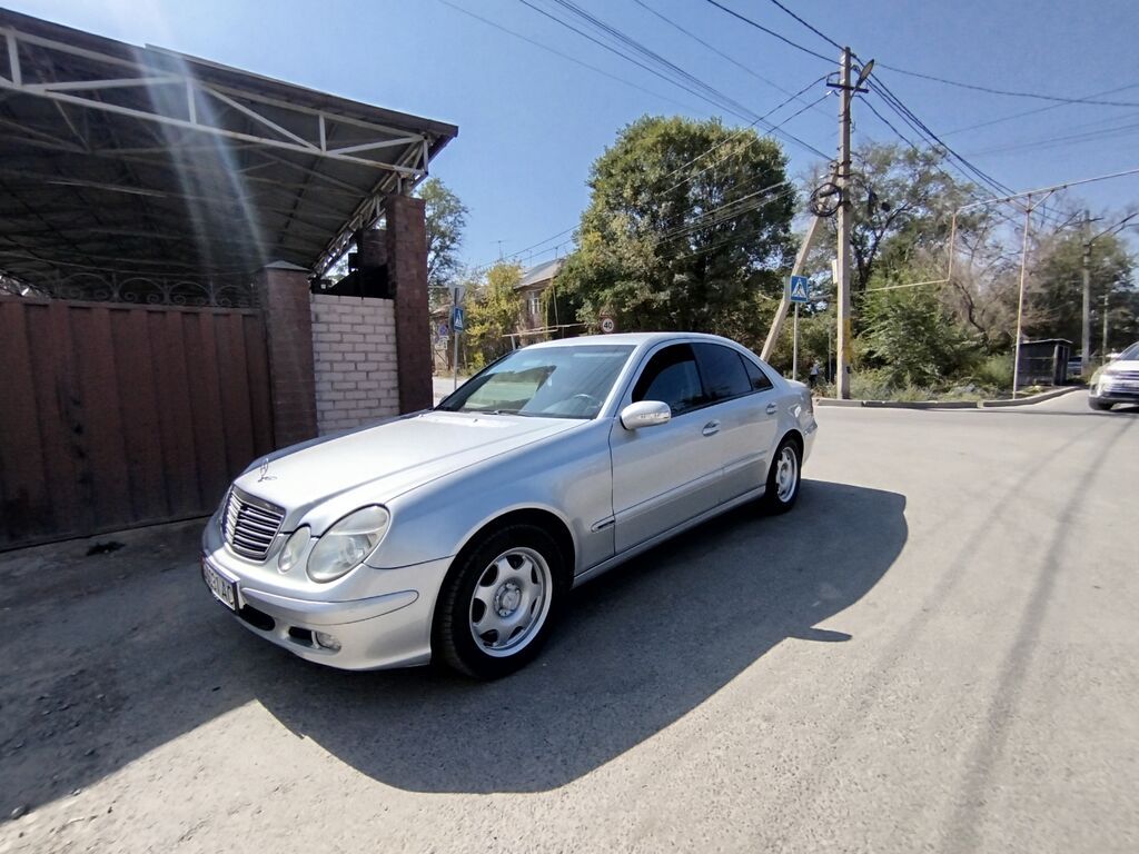 Mercedes-Benz E-Class: 2003 г., 2.6 л, Автомат, Бензин, Седан: фото 3