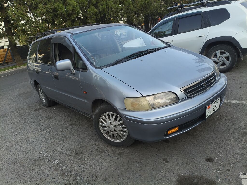 Honda Odyssey: 1998 г., 2.3 л, Автомат, Бензин, Минивэн: фото 2
