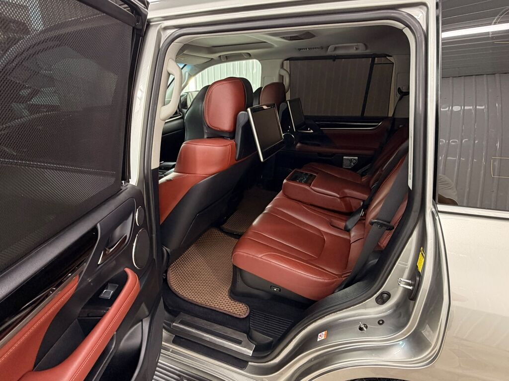 Lexus LX: 2016 г., 5.7 л, Автомат, Бензин, Внедорожник: фото 7