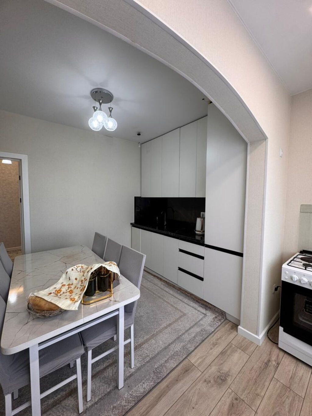 3 комнаты, 81 м², 108 серия, 6 этаж, Евроремонт — фото 7