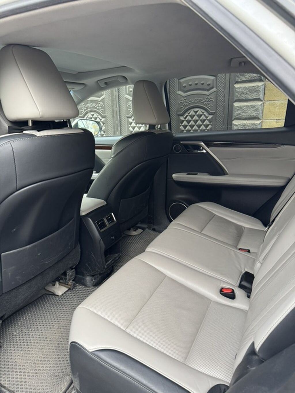 Lexus RX: 2018 г., 3.5 л, Автомат, Бензин, Кроссовер: фото 3