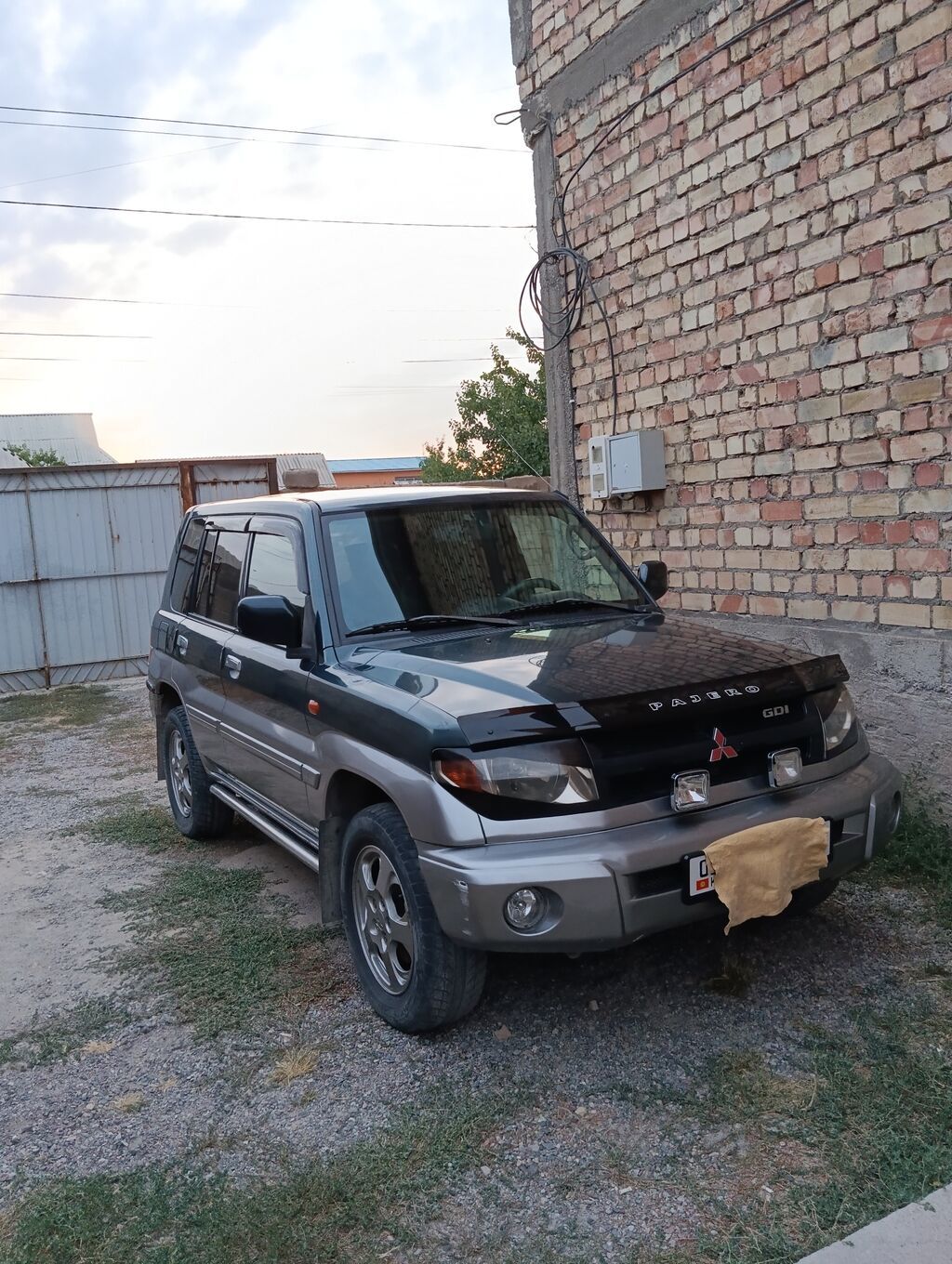 Mitsubishi Pajero Pinin: 2003 г., 2 л, Автомат, Бензин, Внедорожник: фото 1