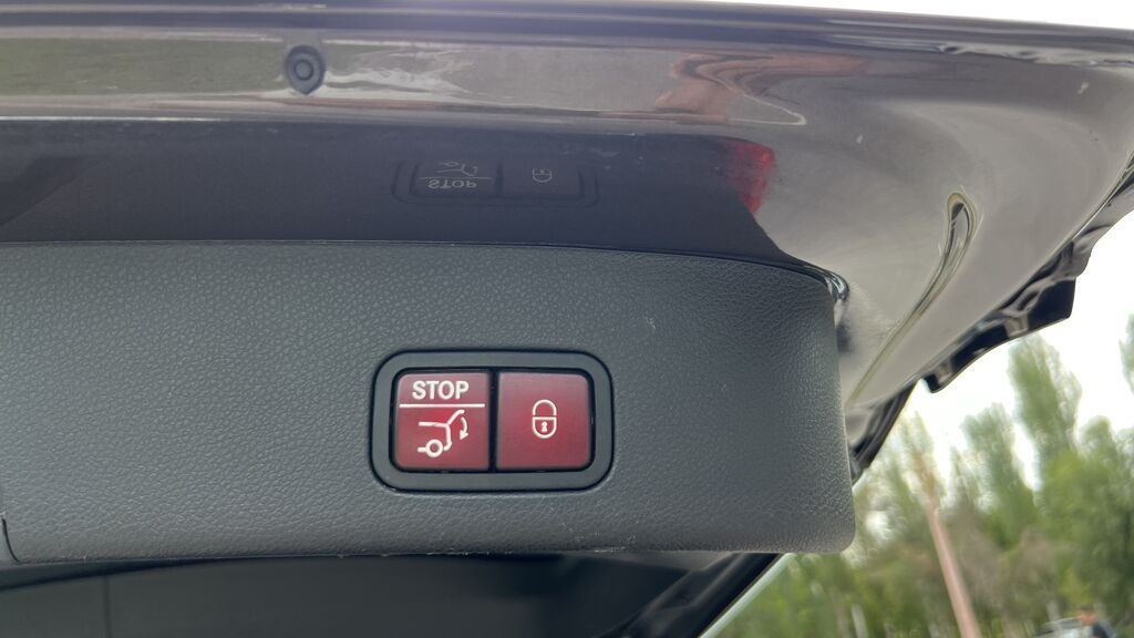 Mercedes-Benz GL-class AMG: 2013 г., 4.7 л, Автомат, Бензин, Внедорожник: фото 8