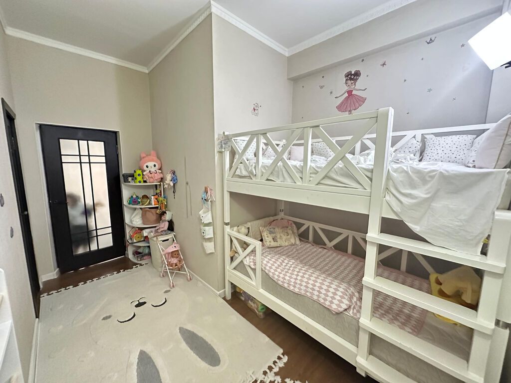 3 комнаты, 80 м², Элитка, 2 этаж, Дизайнерский ремонт: фото 4