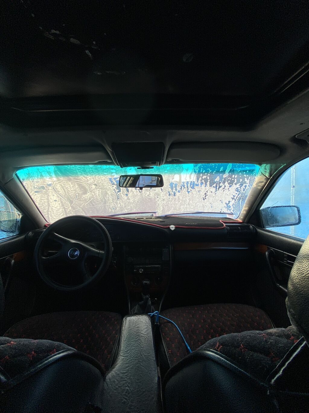 Audi 100: 1991 г., 2.8 л, Механика, Бензин, Седан: фото 3