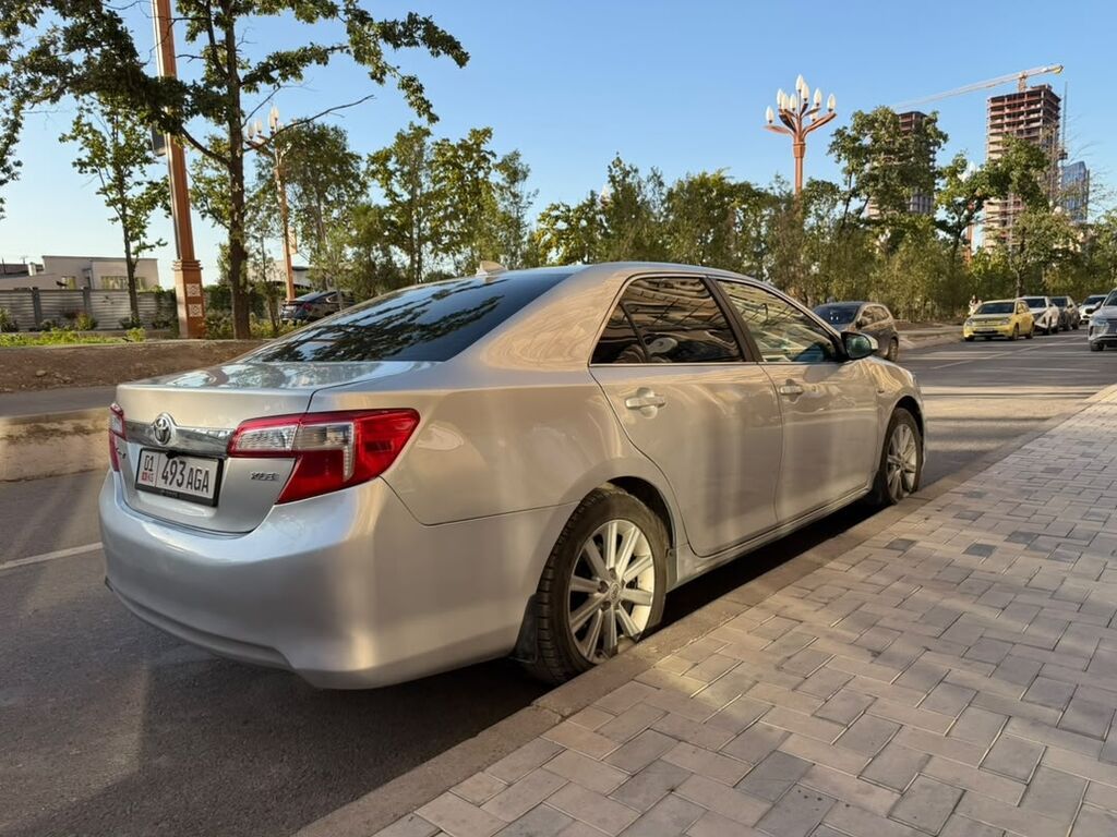 Toyota Camry: 2012 г., 2.5 л, Автомат, Бензин, Седан: фото 4