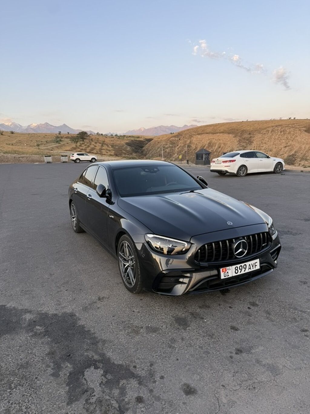 Mercedes-Benz E-класс AMG: 2022 г., 3 л, Гибрид, Седан: фото 2
