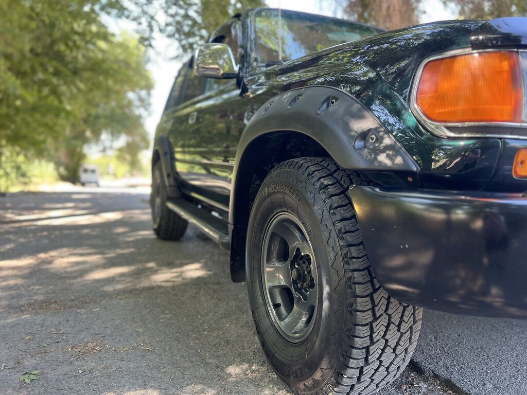 Toyota Land Cruiser: 1996 г., 4.5 л, Автомат, Газ, Внедорожник — фото 3