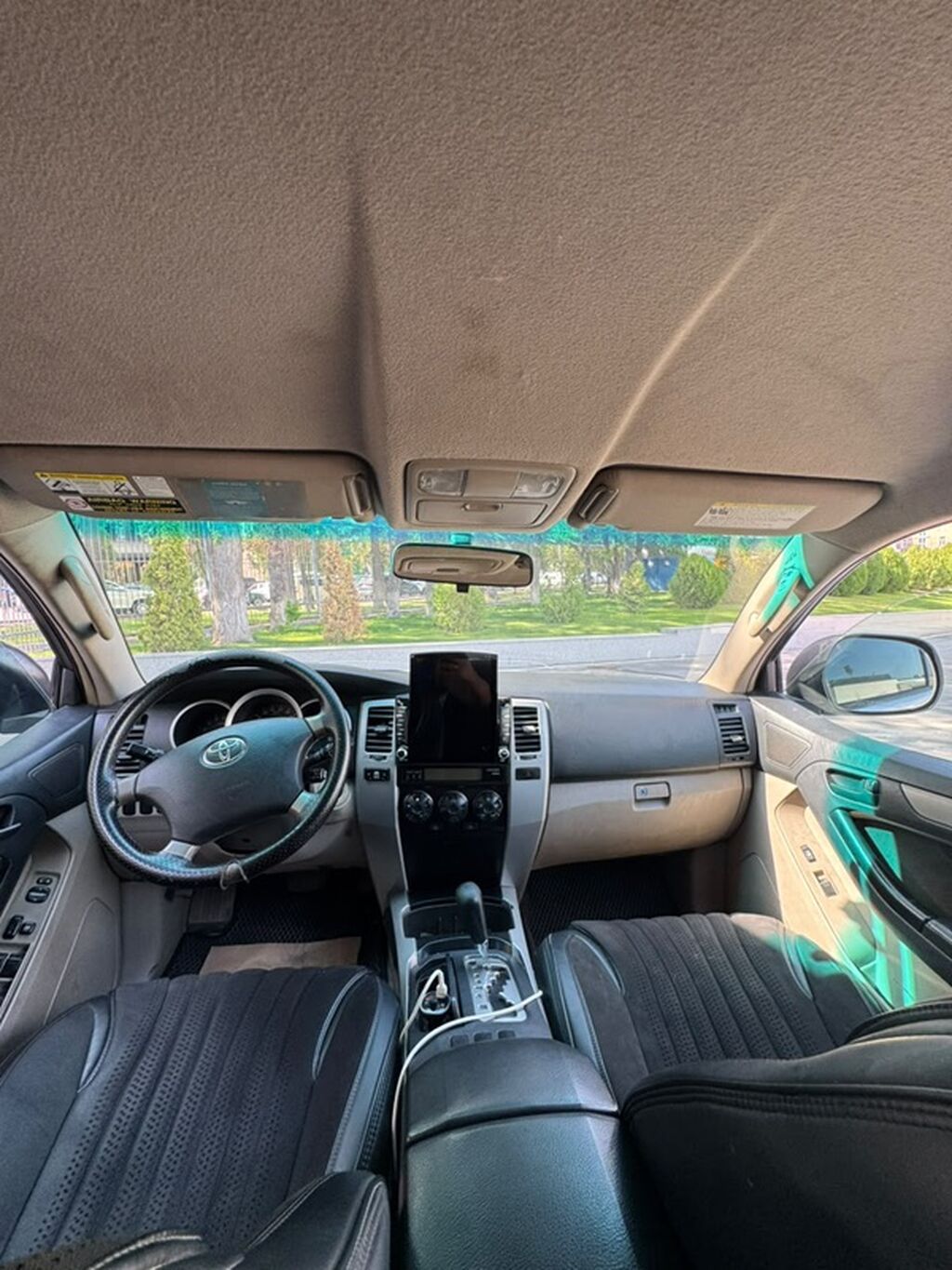Toyota 4Runner: 2003 г., 4 л, Автомат, Бензин, Внедорожник: фото 3