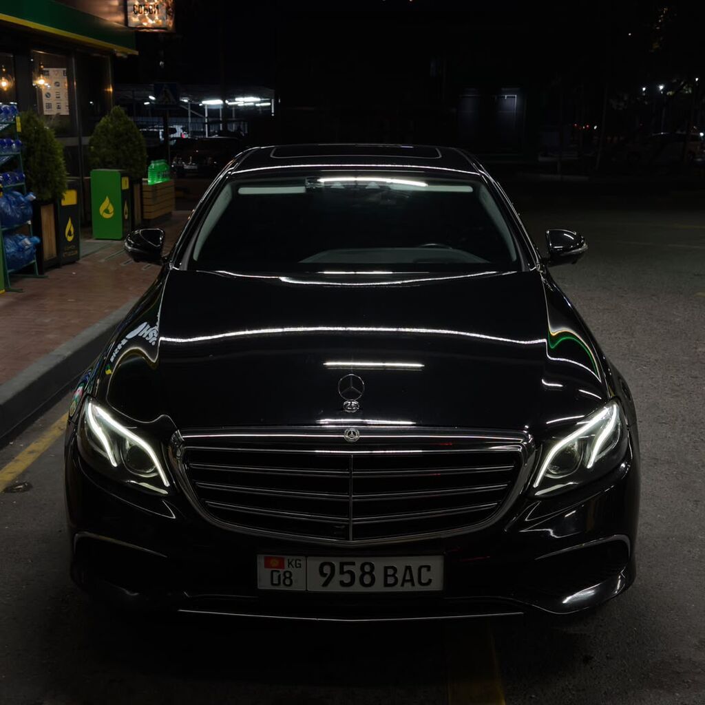 Mercedes-Benz E-Class: 2018 г., 2 л, Бензин, Седан: фото 4