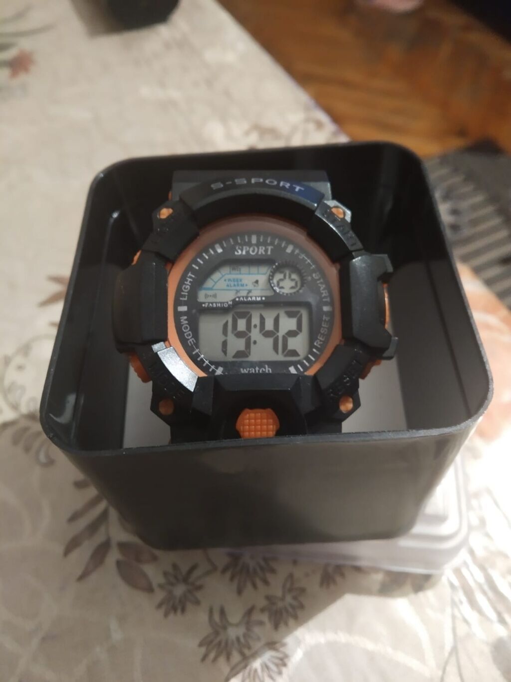 wind river outfitting co watches