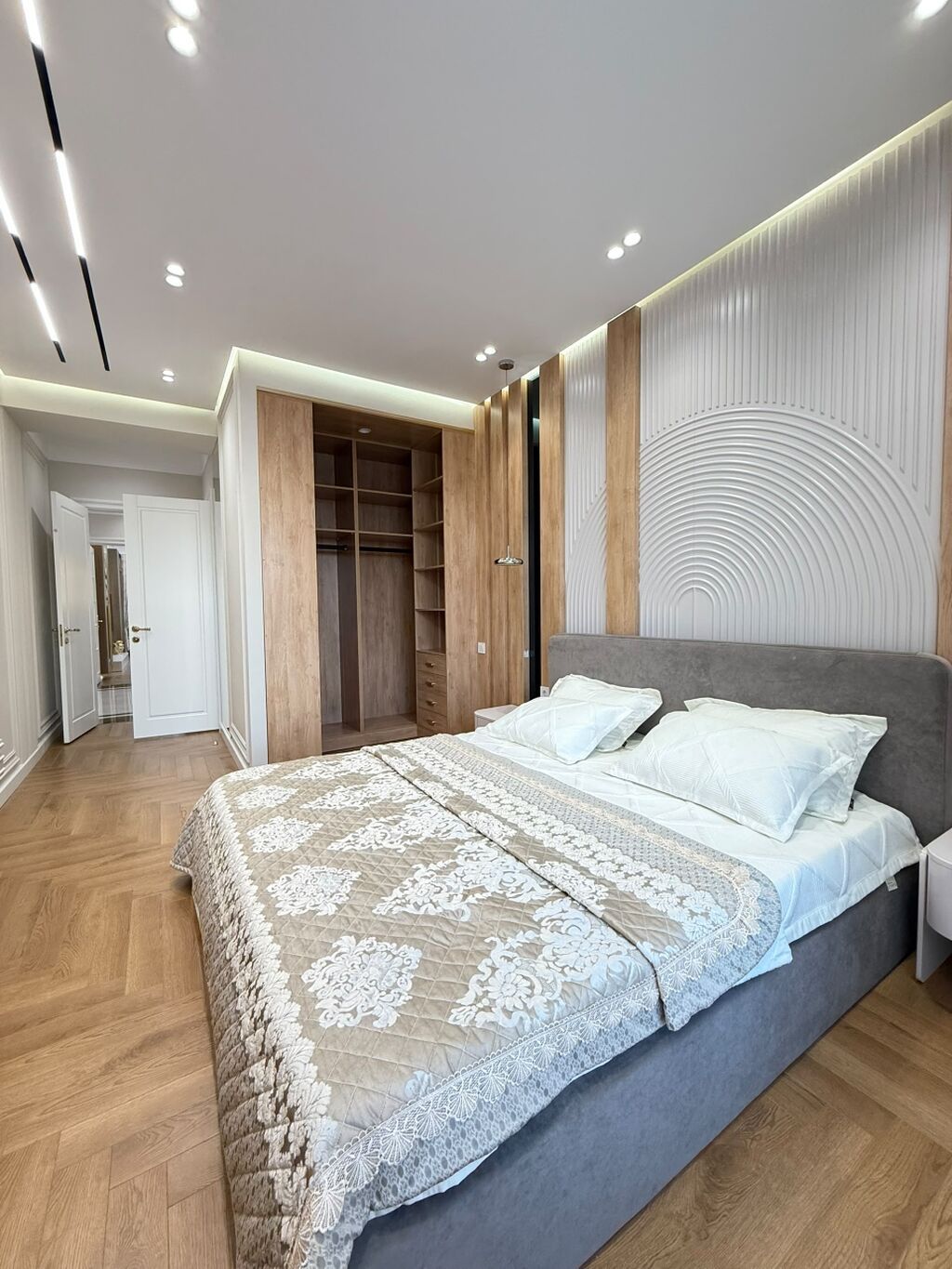 3 комнаты, 105 м², 10 мкр Элитка, 10 этаж, Дизайнерский ремонт: фото 7