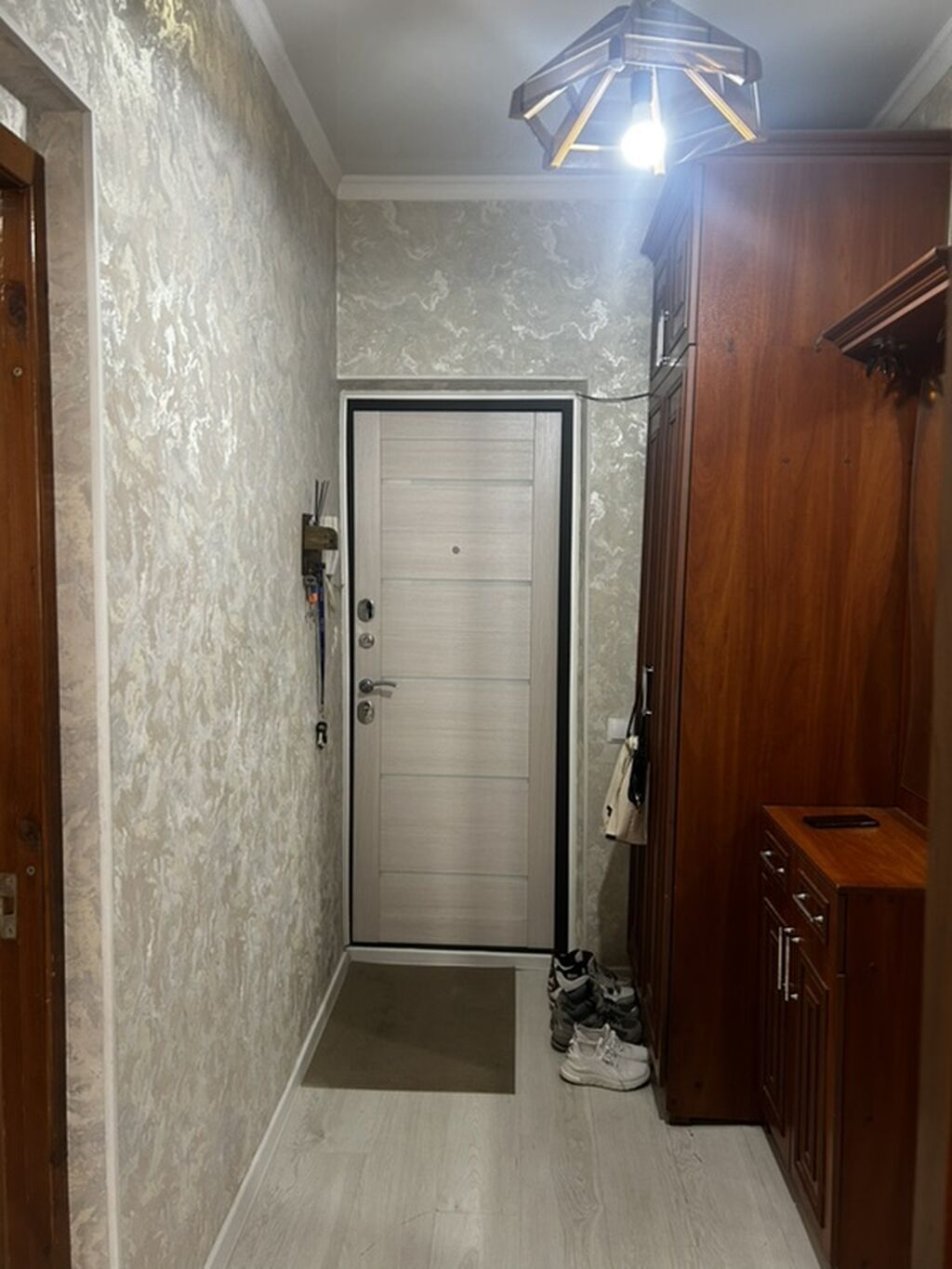 1 комната, 34 м², 5 мкр 106 серия улучшенная, 6 этаж, Косметический ремонт: фото 2