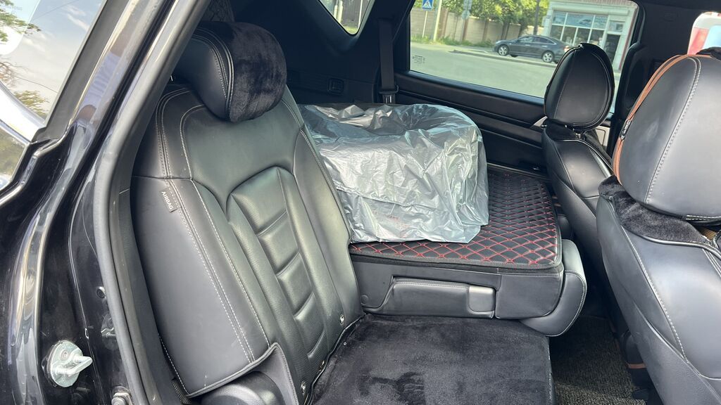 Ssangyong Rexton: 2018 г., 2.2 л, Автомат, Дизель, Внедорожник: фото 6