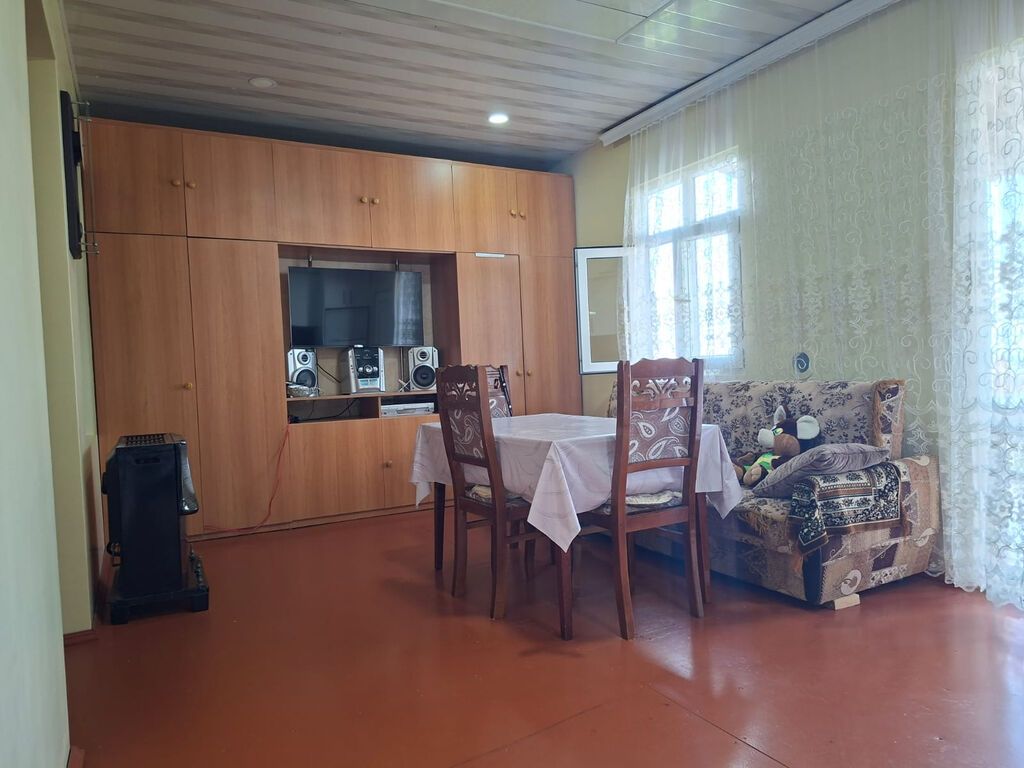 Siyəzən, 5 otaqlı, Köhnə tikili, 75 kv. m