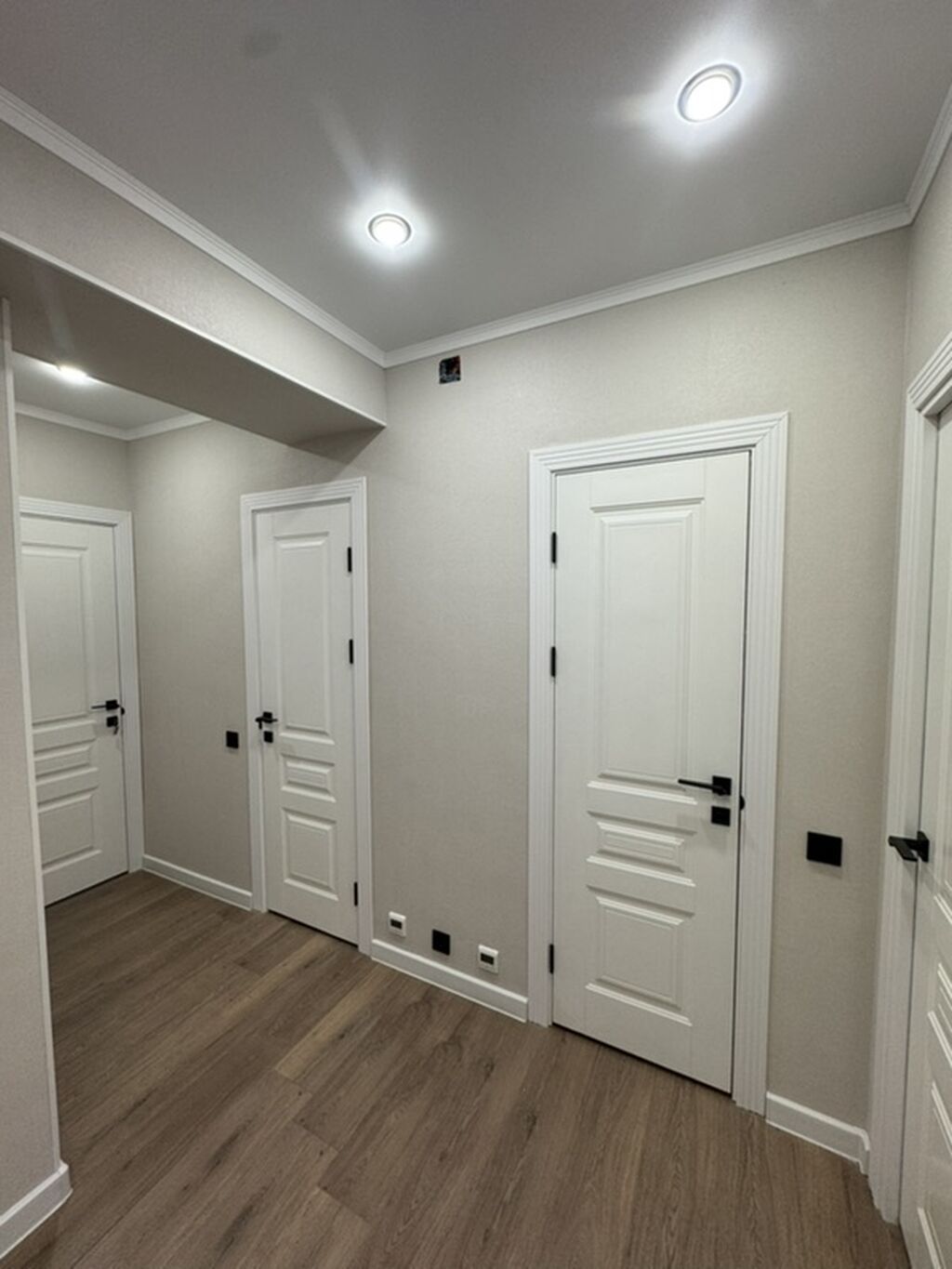 3 комнаты, 67 м², АЮ Гранд Элитка, 2 этаж, Свежий ремонт: фото 2