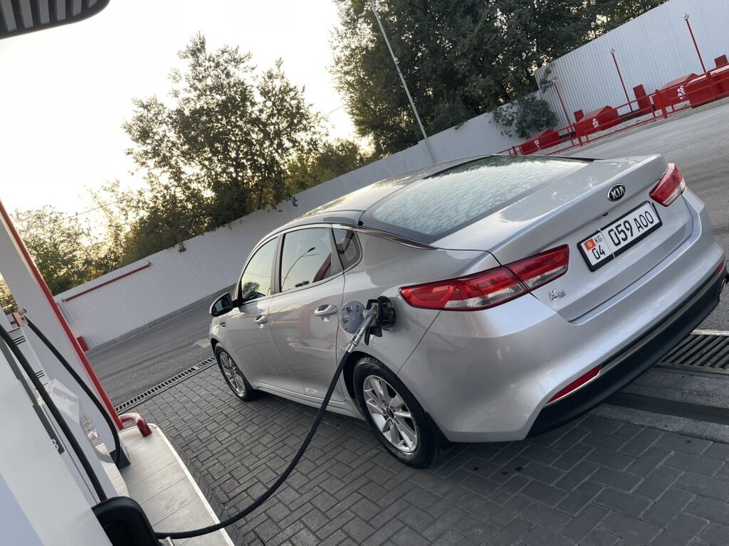 Kia K5: 2015 г., 2 л, Автомат, Газ, Седан: фото 4