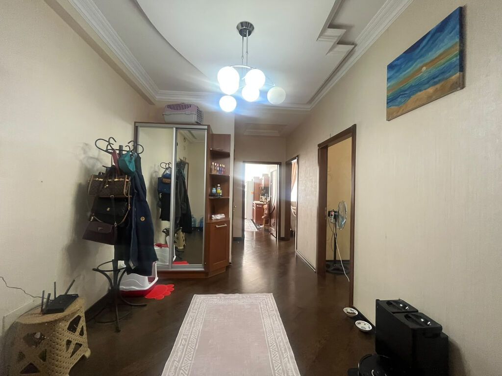 3 otaqlı, Yeni tikili, 127 kv. m