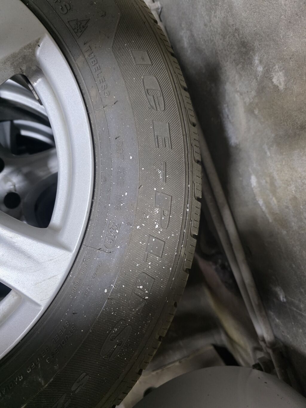 Продаю комплект зимних колес, стояли на BMW E53, в хорошем: фото 5