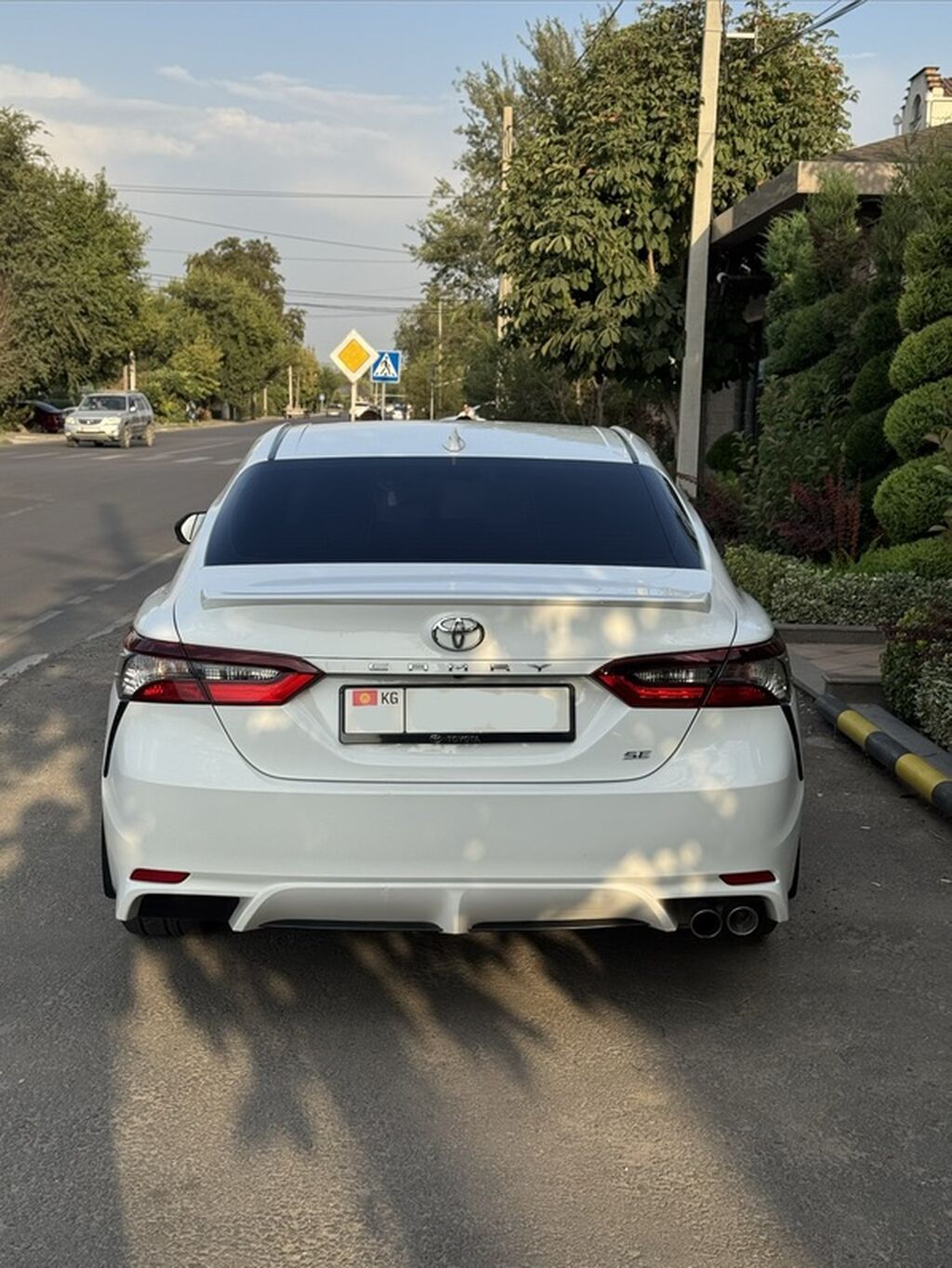 Toyota Camry: 2021 г., 2.5 л, Автомат, Бензин, Седан: фото 4