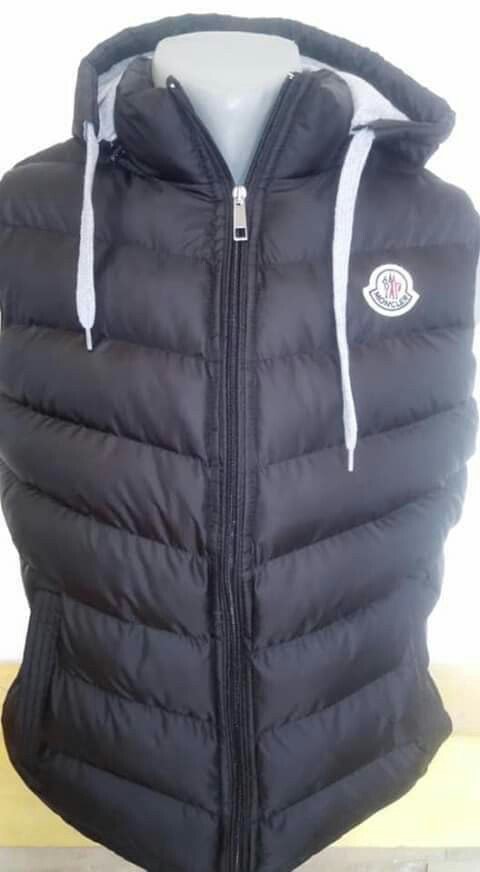 Muške Jakne: MONCLER L VEL.JOS JEDAN EXTRA na lalafo.rs MONCLER L VEL.JOS JEDAN EXTRA - Beograd