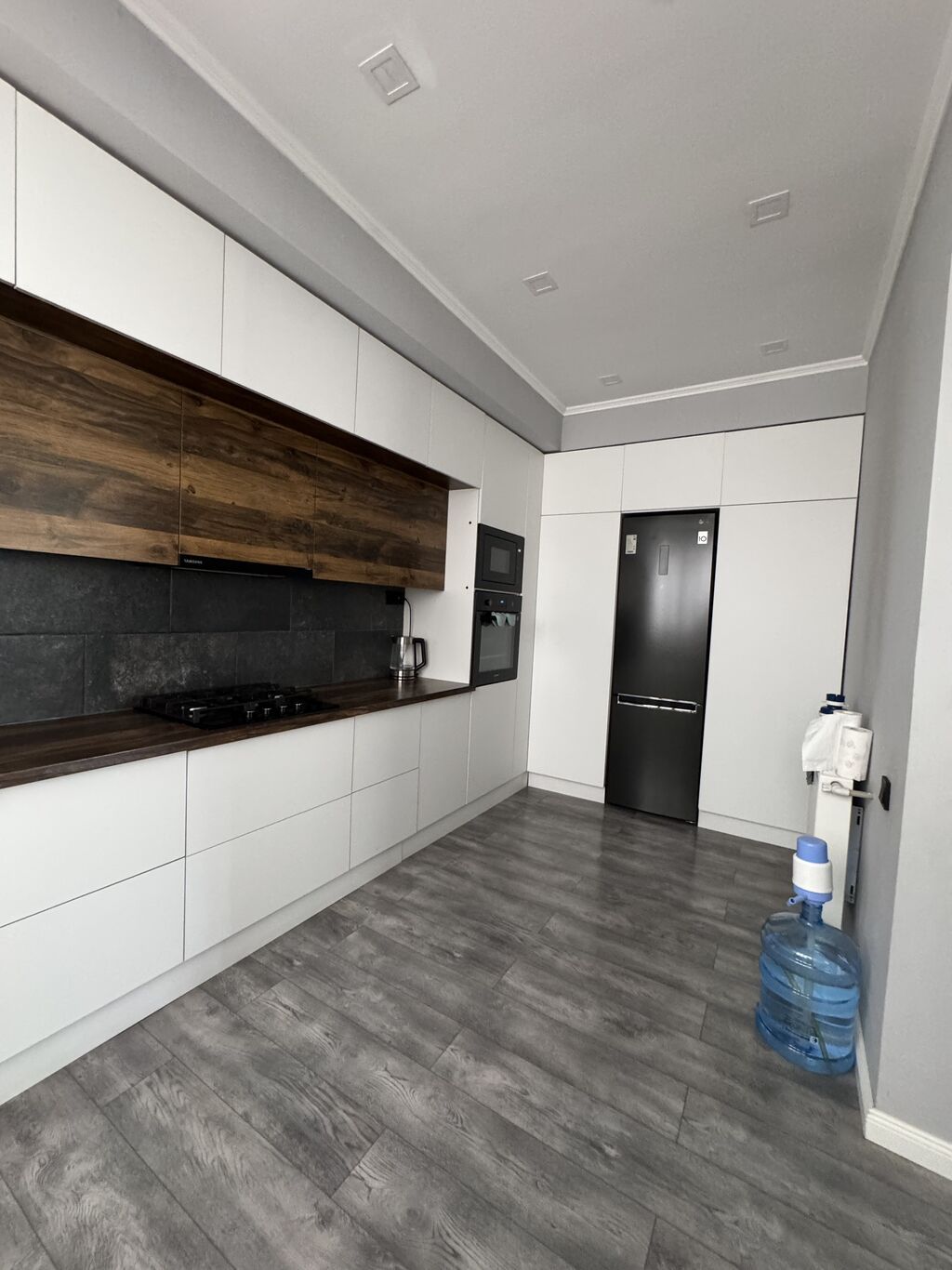 Продам 3-комн. квартиру 97 м², ЖК Южный: фото 2