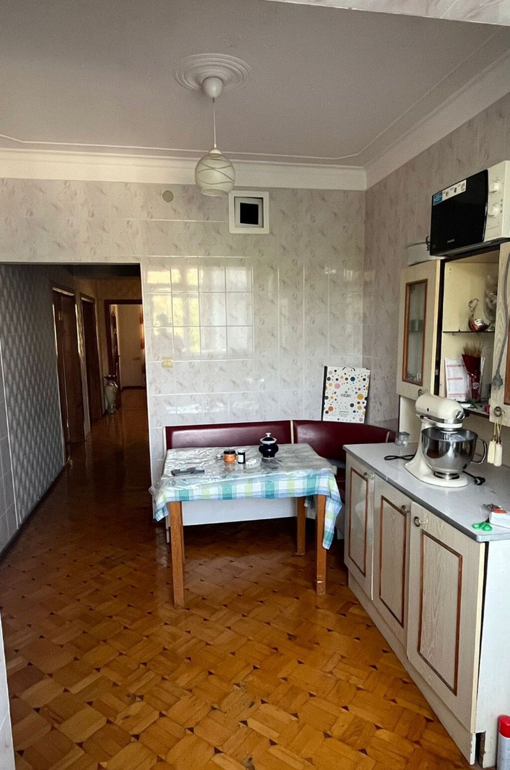 Bakı, 3 otaqlı, Köhnə tikili, 76 kv. m