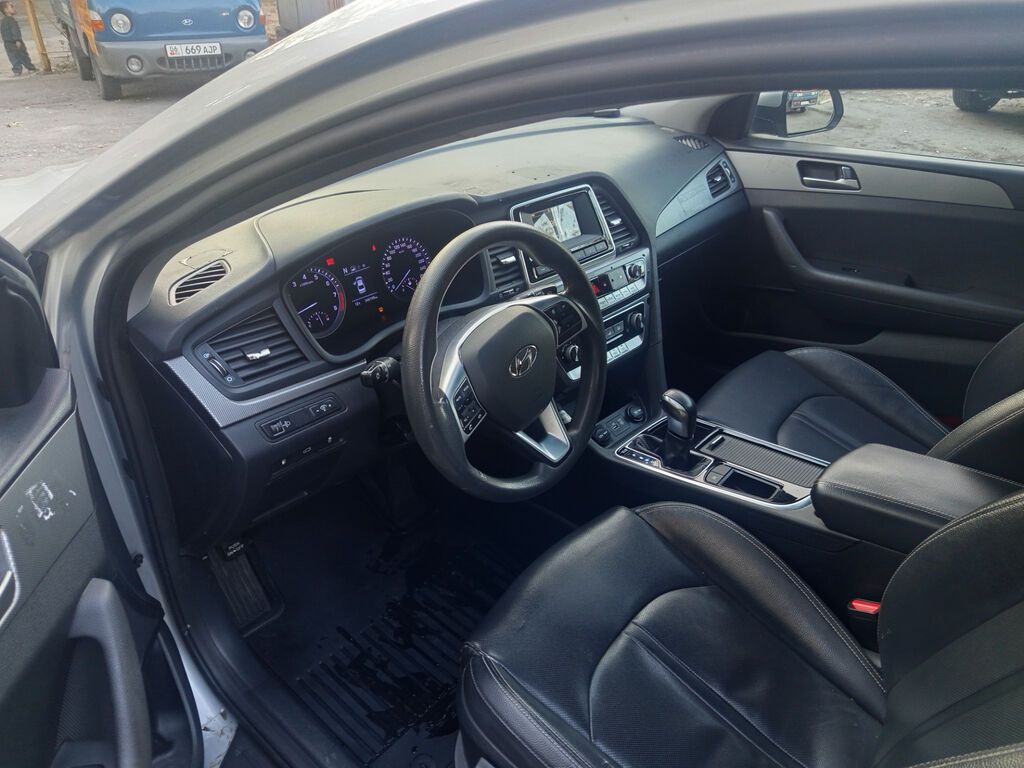 Hyundai Sonata: 2019 г., 2 л, Автомат, Газ, Седан: фото 6